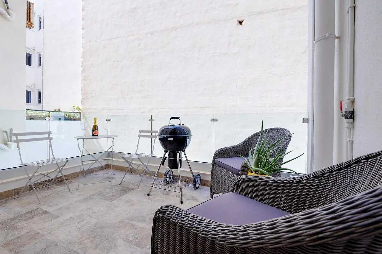 Top Location 1 Bedroom With Terrace Sliema Apartmán