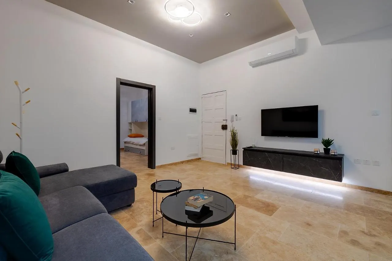Apartment Top Location 1 Bedroom With Terrace Sliema