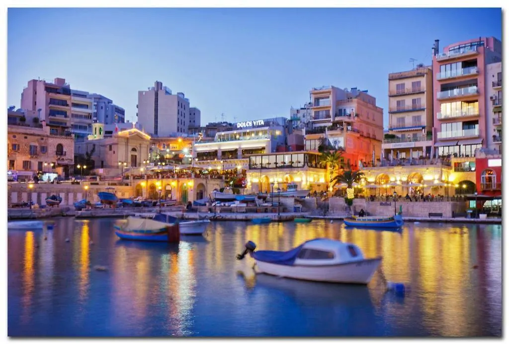 Top Location 1 Bedroom With Terrace Sliema