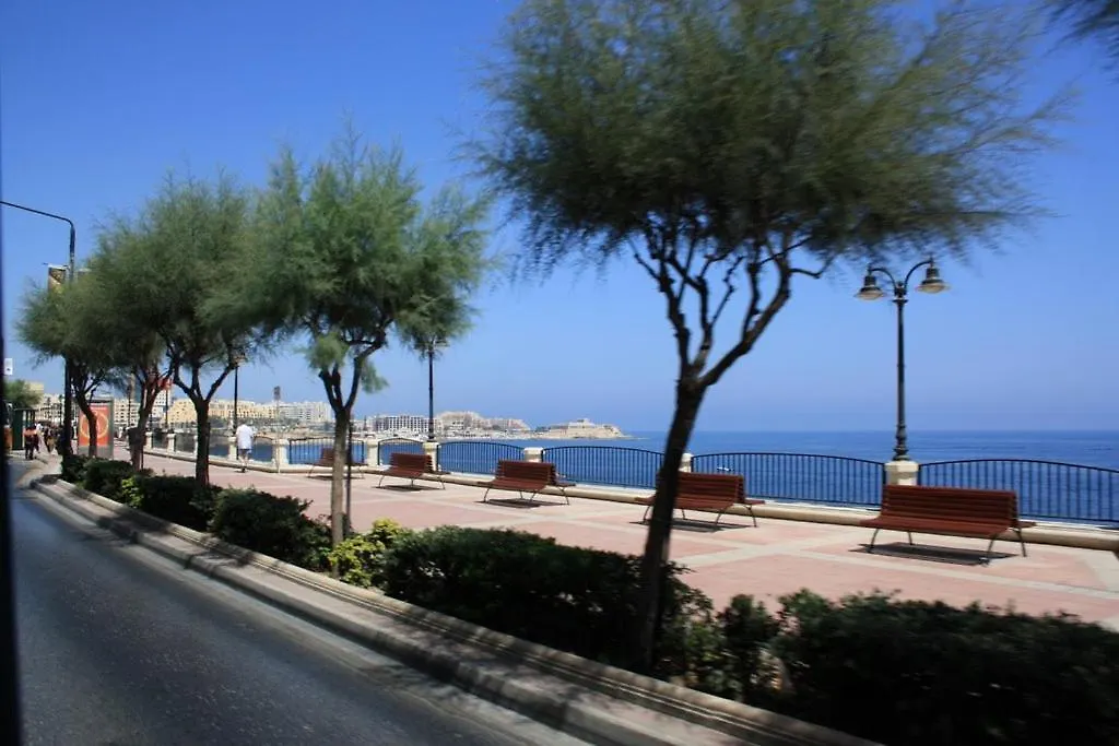 Apartment Top Location 1 Bedroom With Terrace Sliema